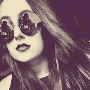 Meet your Posher, Jaslyn